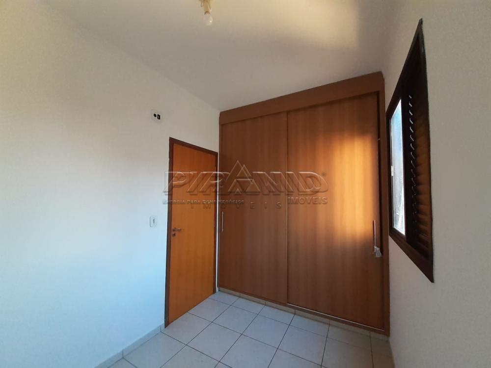 Alugar Apartamento / Padr&atilde;o em Ribeir&atilde;o Preto R$ 1.350,00 - Foto 6
