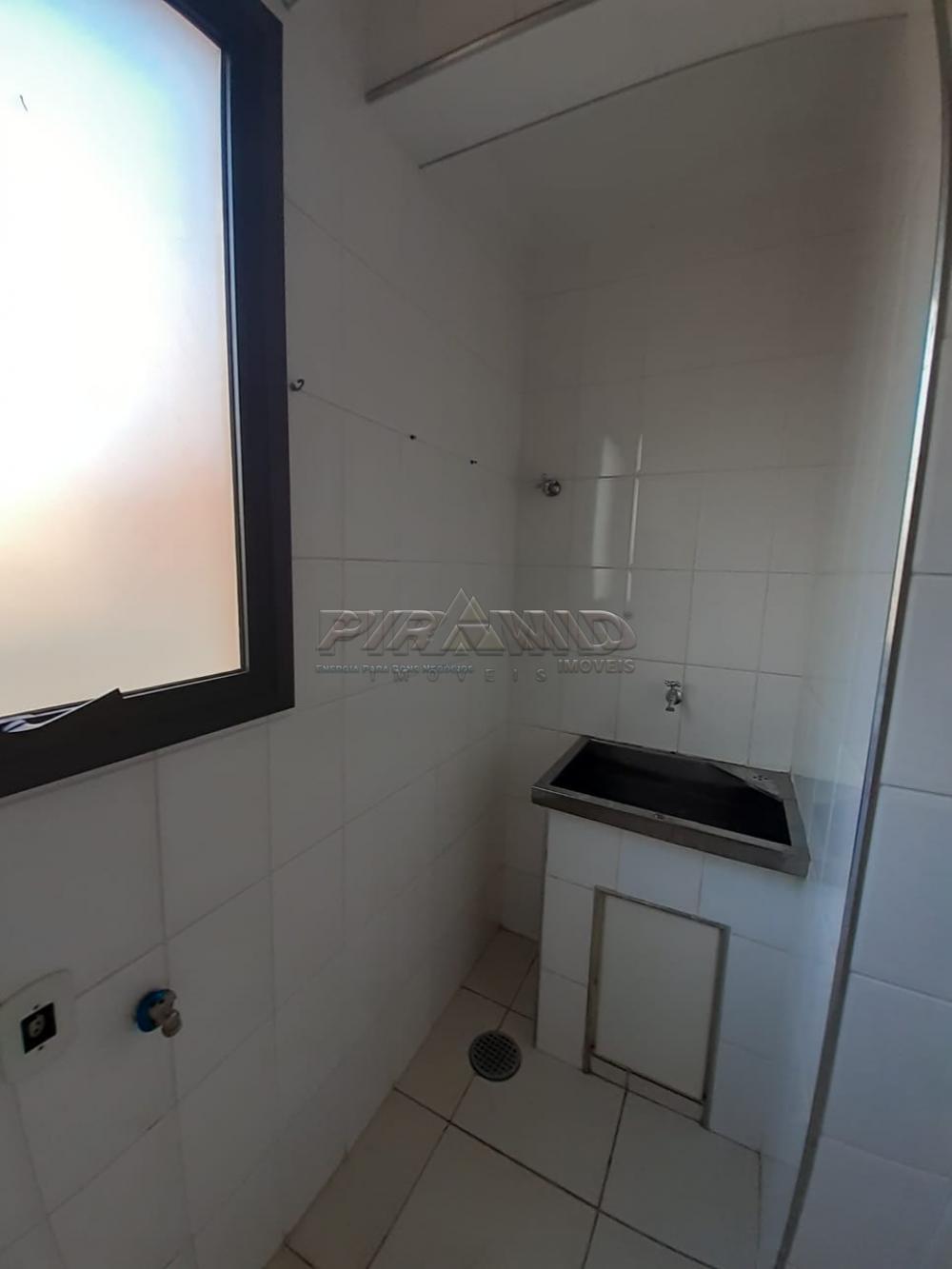 Alugar Apartamento / Padr&atilde;o em Ribeir&atilde;o Preto R$ 1.350,00 - Foto 14