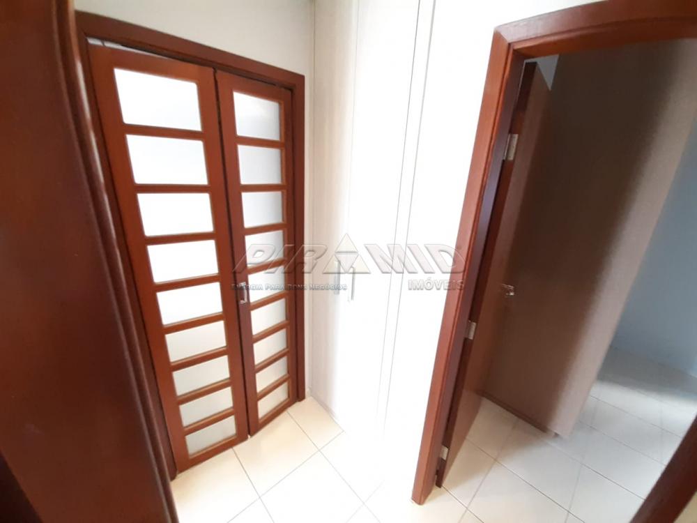 Alugar Apartamento / Padr&atilde;o em Ribeir&atilde;o Preto R$ 3.500,00 - Foto 17
