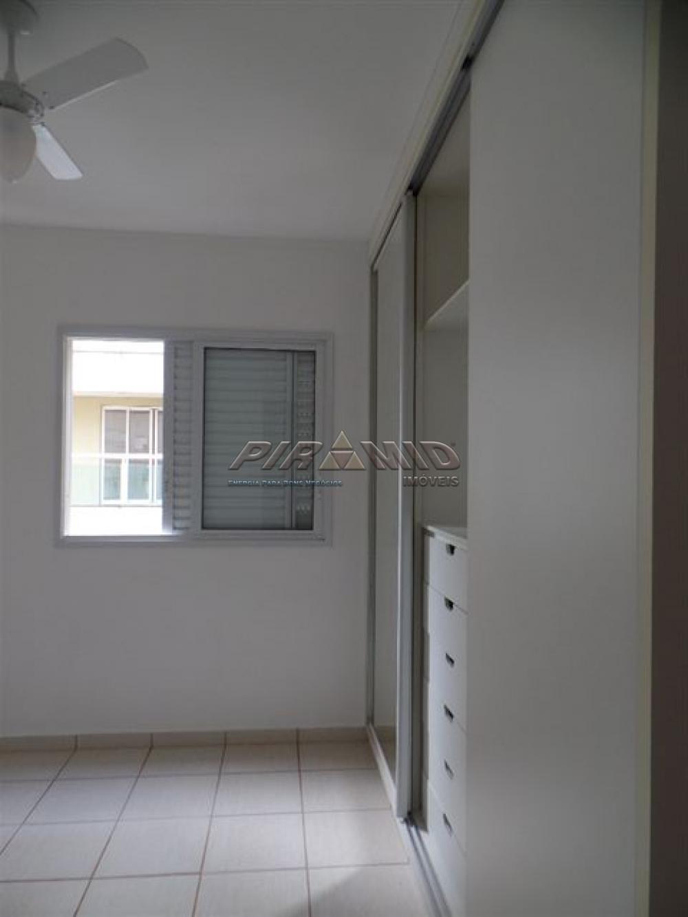 Alugar Apartamento / Padr&atilde;o em Ribeir&atilde;o Preto R$ 1.800,00 - Foto 8