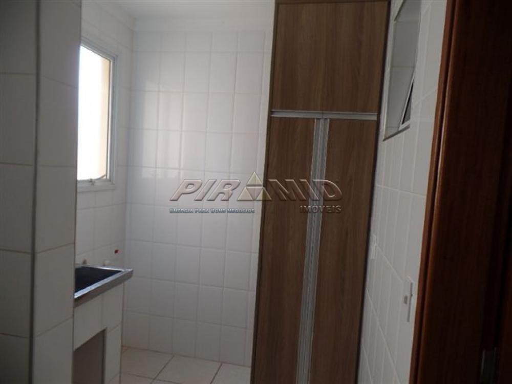 Alugar Apartamento / Padr&atilde;o em Ribeir&atilde;o Preto R$ 1.800,00 - Foto 17