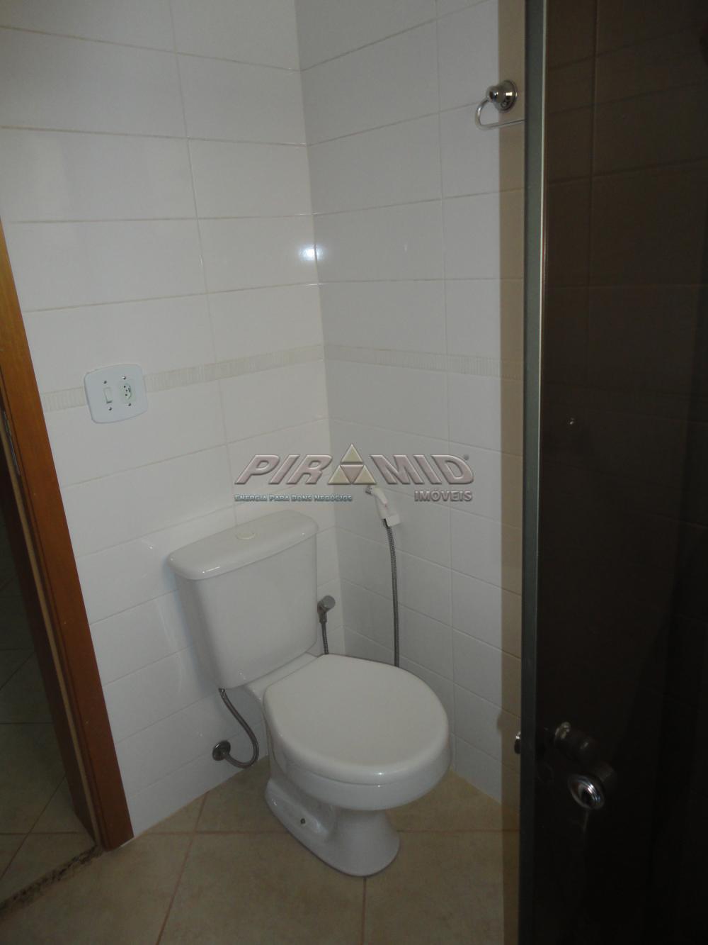 Alugar Apartamento / Padr&atilde;o em Ribeir&atilde;o Preto R$ 1.650,00 - Foto 11