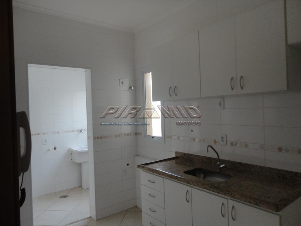 Alugar Apartamento / Padr&atilde;o em Ribeir&atilde;o Preto R$ 1.650,00 - Foto 13