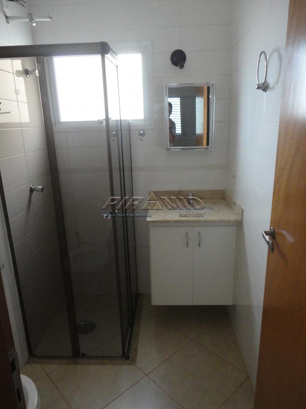 Alugar Apartamento / Padr&atilde;o em Ribeir&atilde;o Preto R$ 1.650,00 - Foto 17