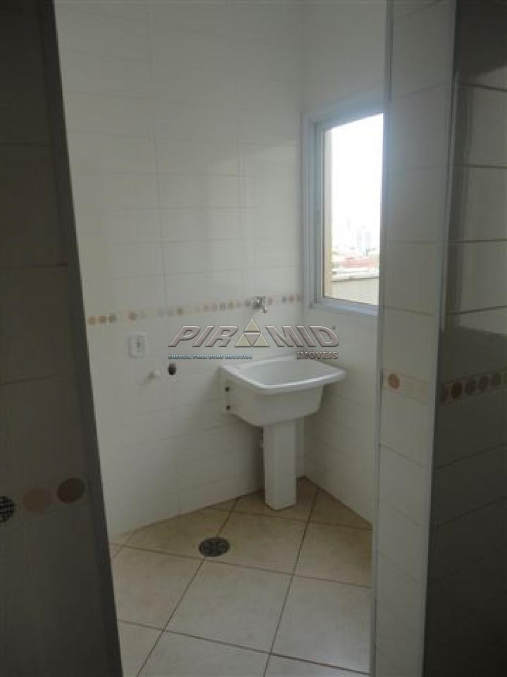 Alugar Apartamento / Padr&atilde;o em Ribeir&atilde;o Preto R$ 1.650,00 - Foto 18