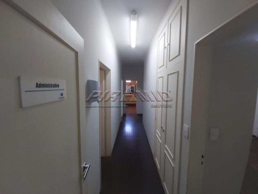 Alugar Casa / Padr&atilde;o em Ribeir&atilde;o Preto R$ 6.000,00 - Foto 15