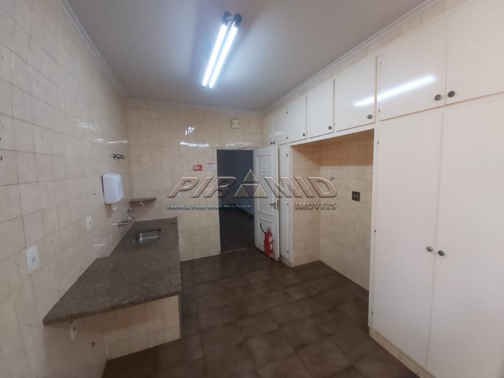 Alugar Casa / Padr&atilde;o em Ribeir&atilde;o Preto R$ 6.000,00 - Foto 25