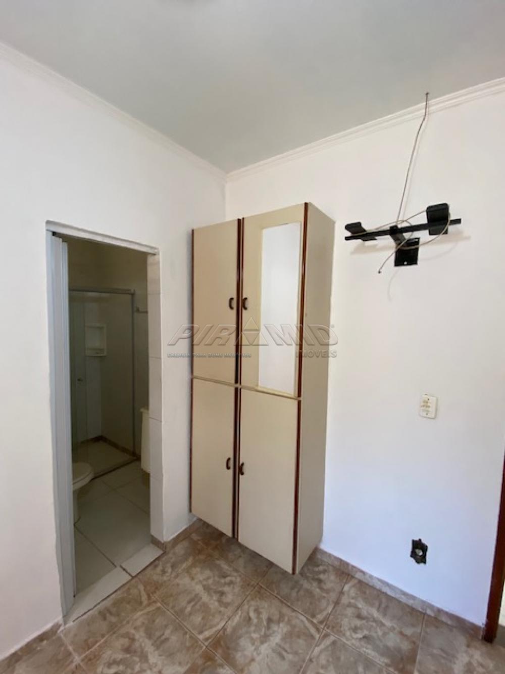 Alugar Casa / Padr&atilde;o em Ribeir&atilde;o Preto R$ 2.500,00 - Foto 10