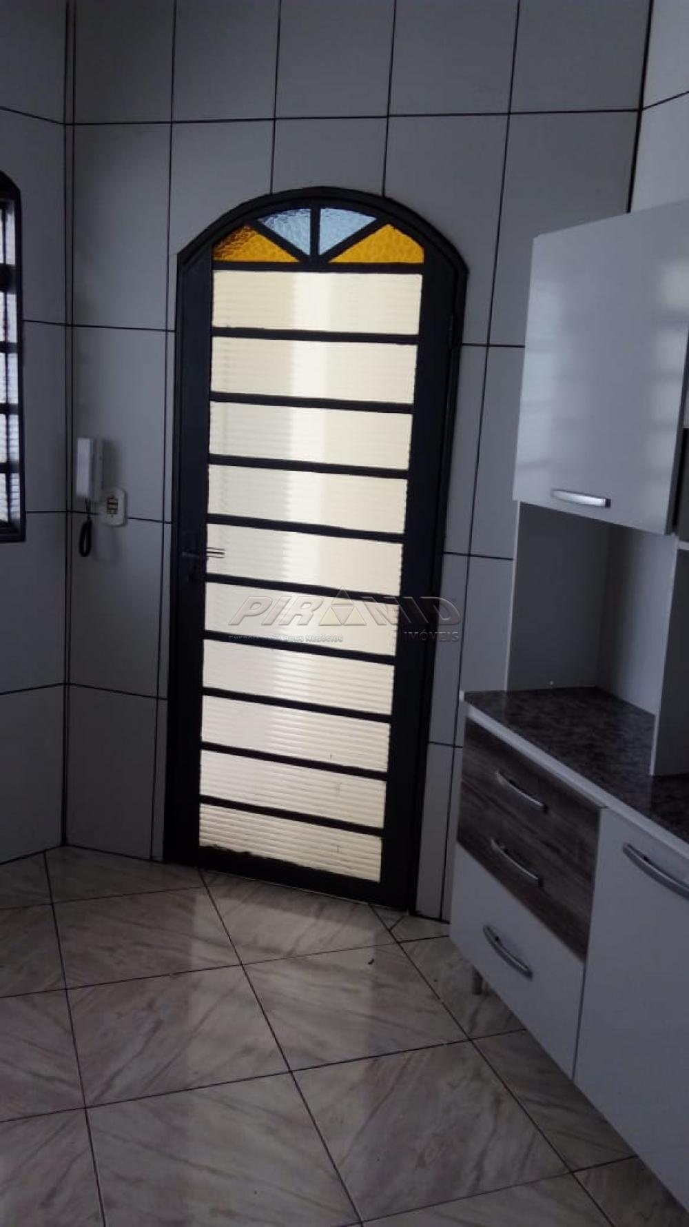 Alugar Apartamento / Padr&atilde;o em Ribeir&atilde;o Preto R$ 1.200,00 - Foto 17