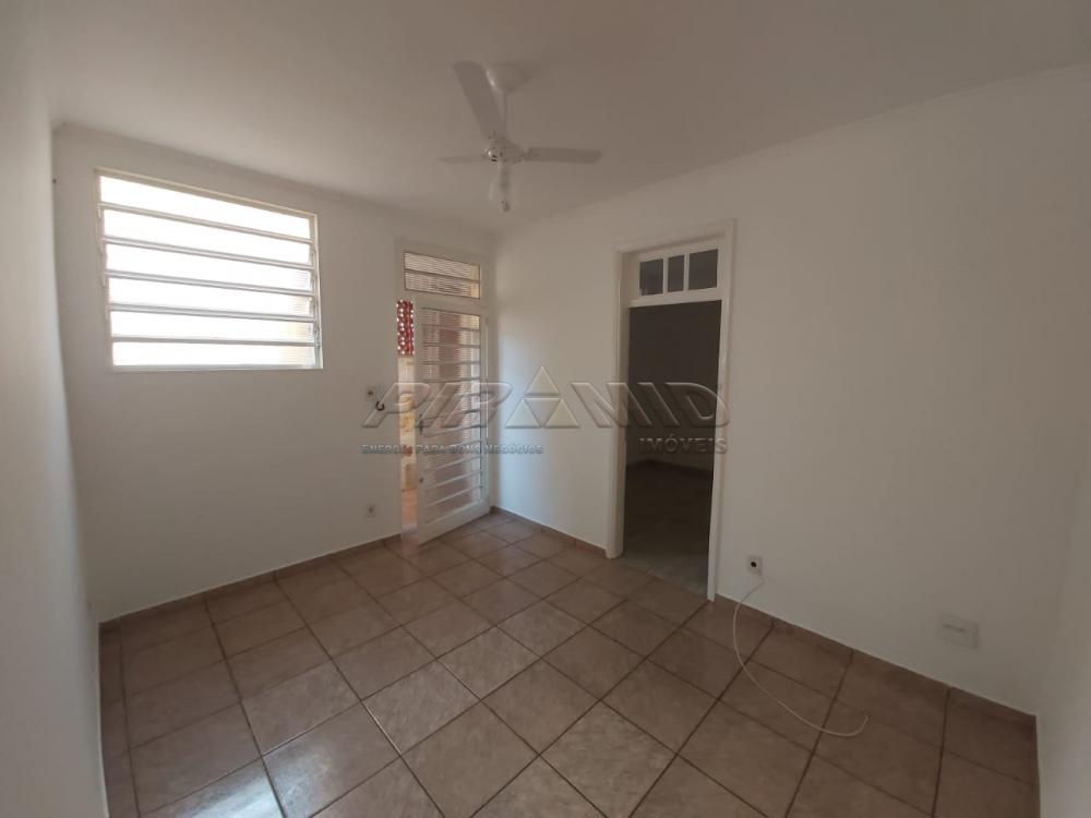 Alugar Casa / Padr&atilde;o em Ribeir&atilde;o Preto R$ 1.700,00 - Foto 3