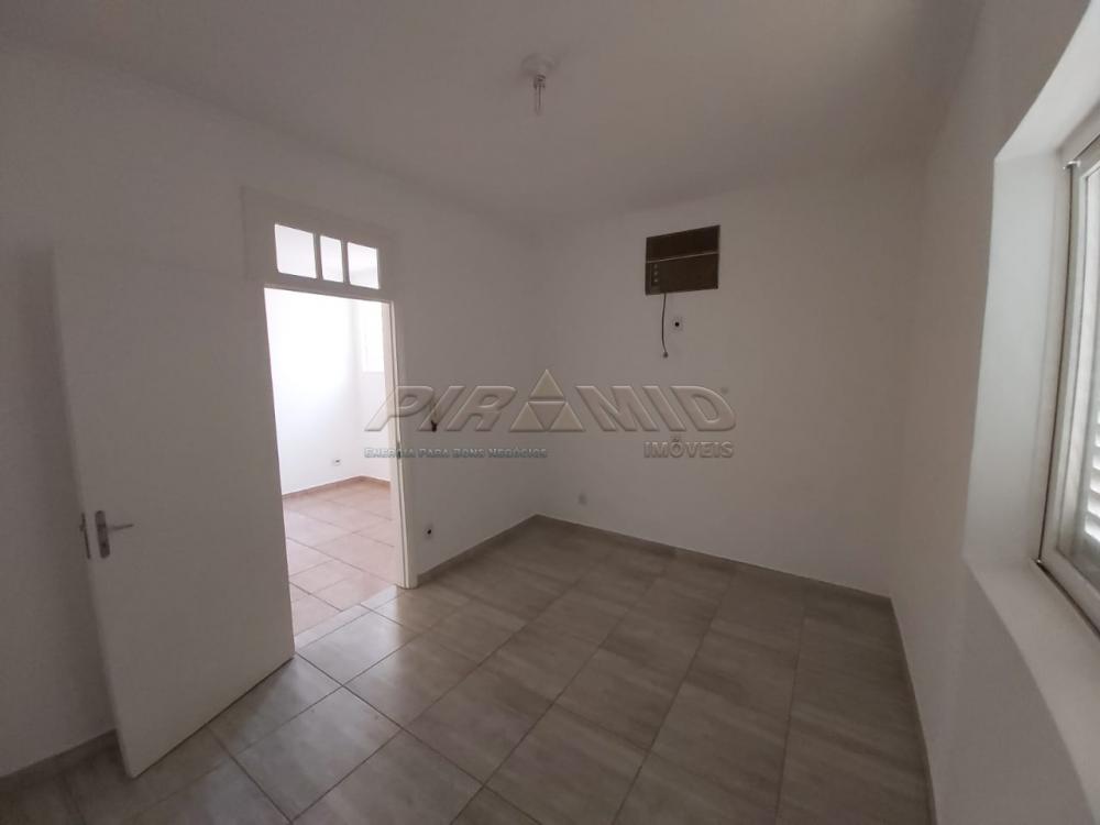 Alugar Casa / Padr&atilde;o em Ribeir&atilde;o Preto R$ 1.700,00 - Foto 4