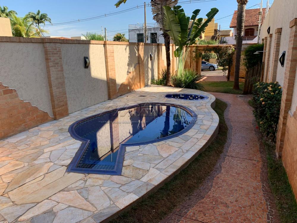 Alugar Casa / Padr&atilde;o em Ribeir&atilde;o Preto R$ 2.600,00 - Foto 12