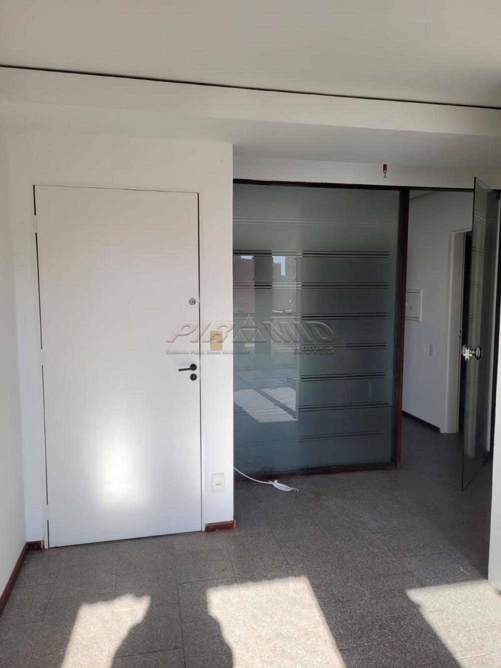 Alugar Comercial / Sala em Ribeir&atilde;o Preto R$ 1.000,00 - Foto 6