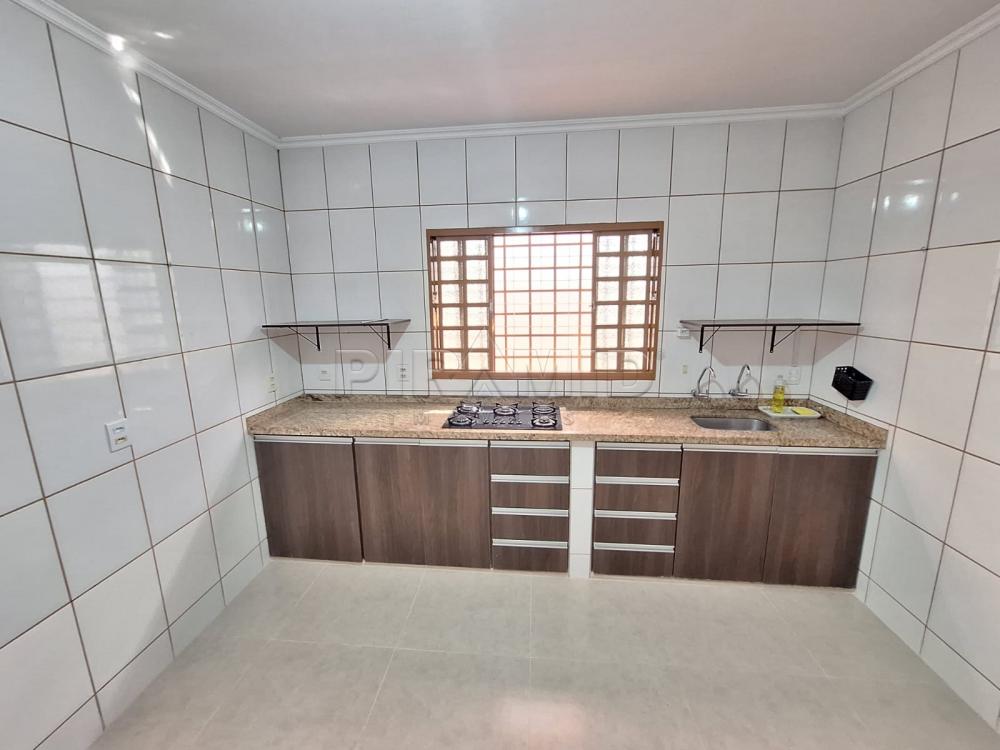 Alugar Casa / Padr&atilde;o em Ribeir&atilde;o Preto R$ 1.400,00 - Foto 14