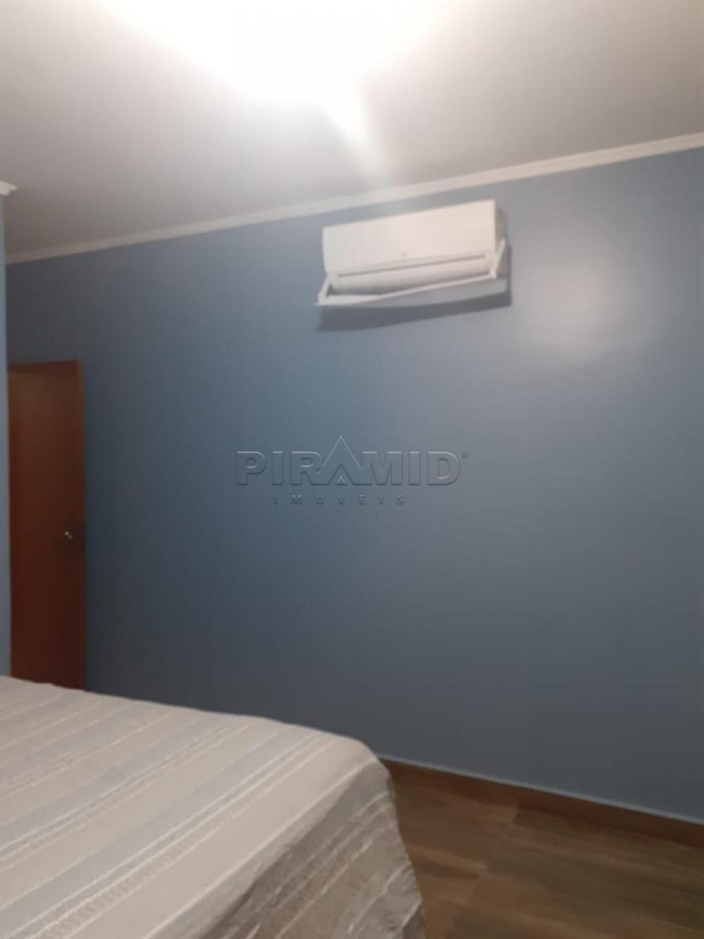 Alugar Apartamento / Padr&atilde;o em Ribeir&atilde;o Preto R$ 1.100,00 - Foto 14