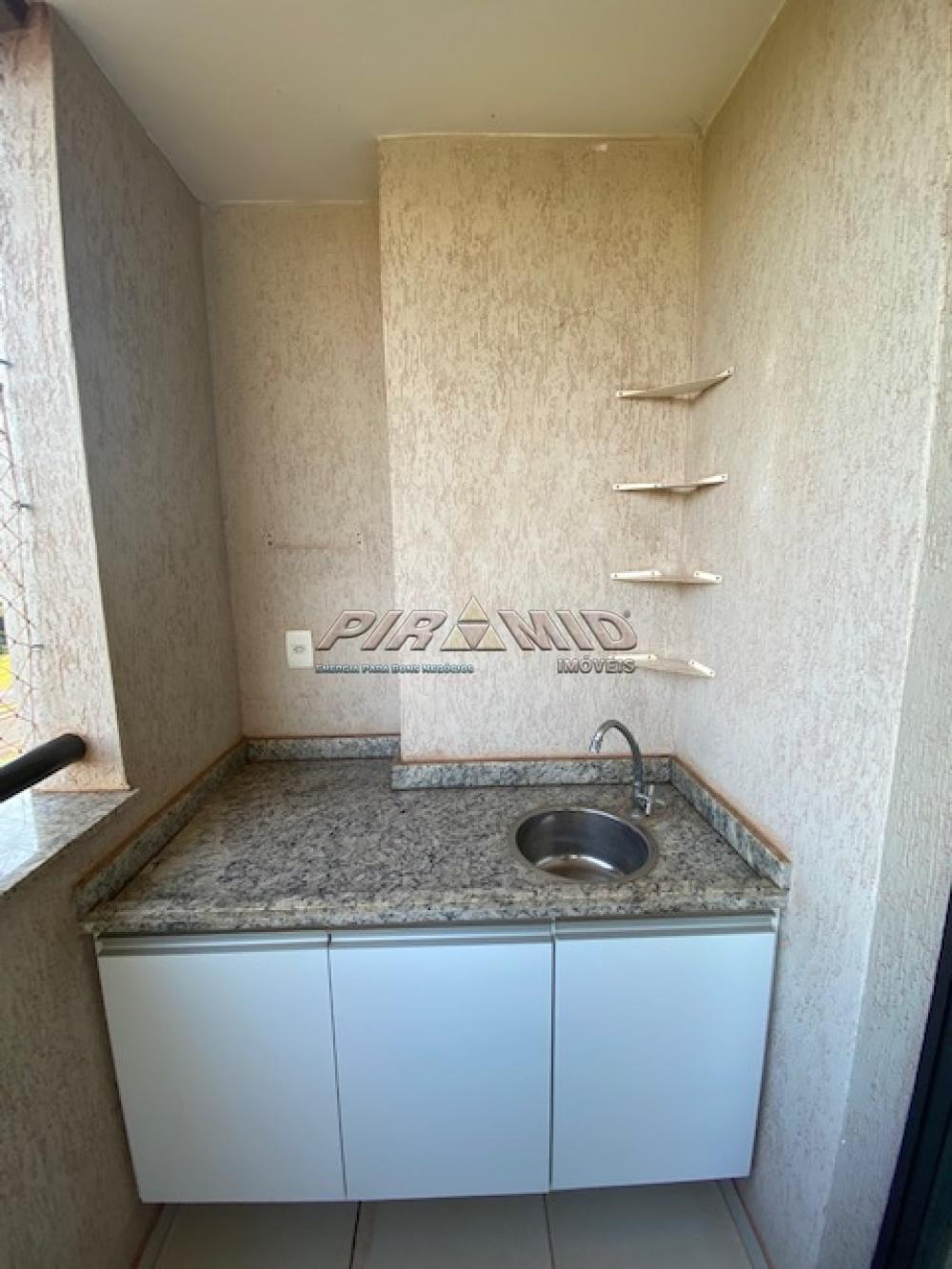 Alugar Apartamento / Padr&atilde;o em Ribeir&atilde;o Preto R$ 1.390,00 - Foto 3