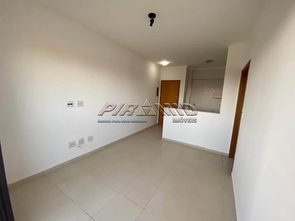 Alugar Apartamento / Padr&atilde;o em Ribeir&atilde;o Preto R$ 1.390,00 - Foto 5