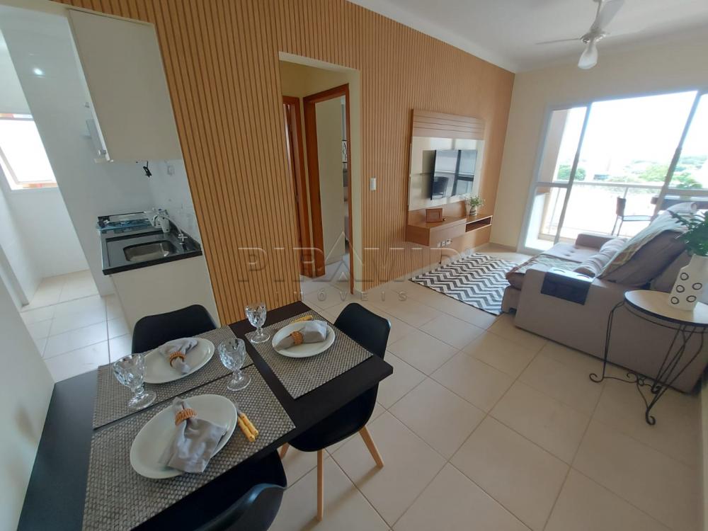 Alugar Apartamento / Padr&atilde;o em Ribeir&atilde;o Preto R$ 2.400,00 - Foto 1