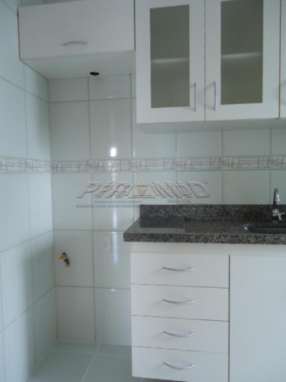 Alugar Apartamento / Padr&atilde;o em Ribeir&atilde;o Preto R$ 1.400,00 - Foto 17