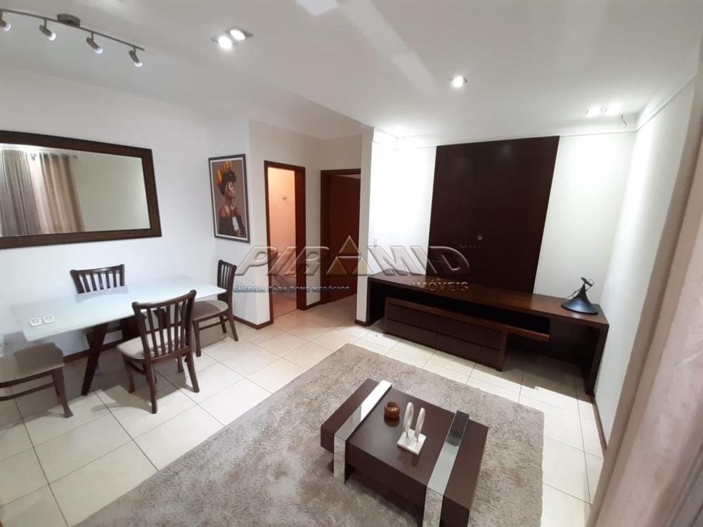Alugar Apartamento / Padr&atilde;o em Ribeir&atilde;o Preto R$ 1.900,00 - Foto 4