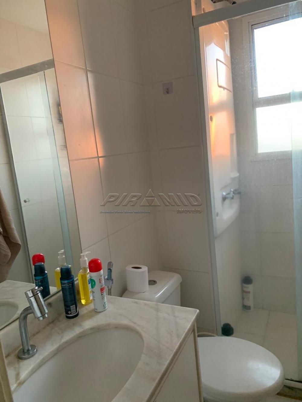 Alugar Apartamento / Padr&atilde;o em Ribeir&atilde;o Preto R$ 1.600,00 - Foto 17