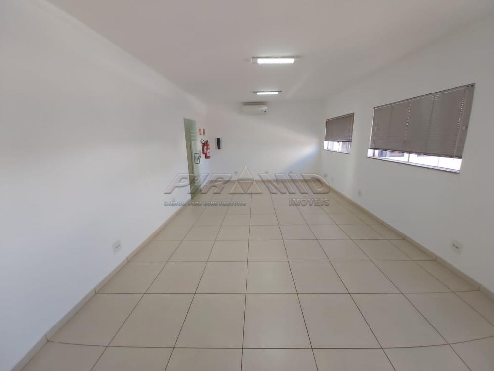 Alugar Comercial / Sala em Ribeir&atilde;o Preto R$ 1.300,00 - Foto 4