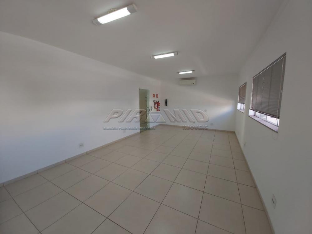Alugar Comercial / Sala em Ribeir&atilde;o Preto R$ 1.300,00 - Foto 6