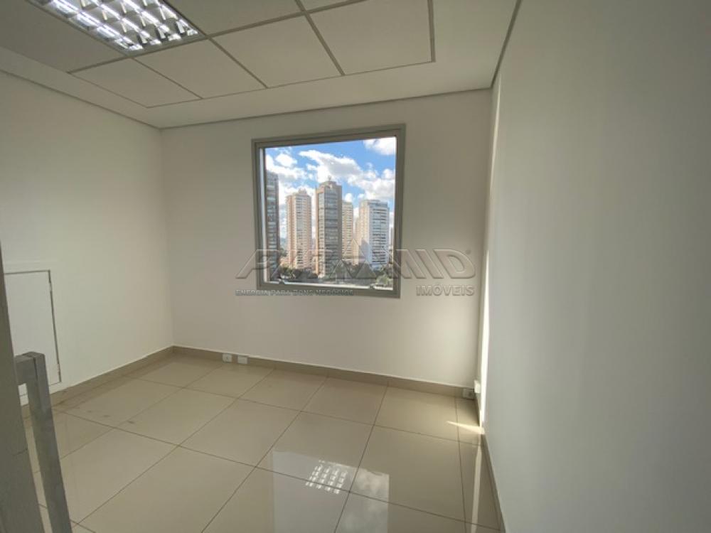 Alugar Comercial / Sala em Ribeir&atilde;o Preto R$ 3.200,00 - Foto 4