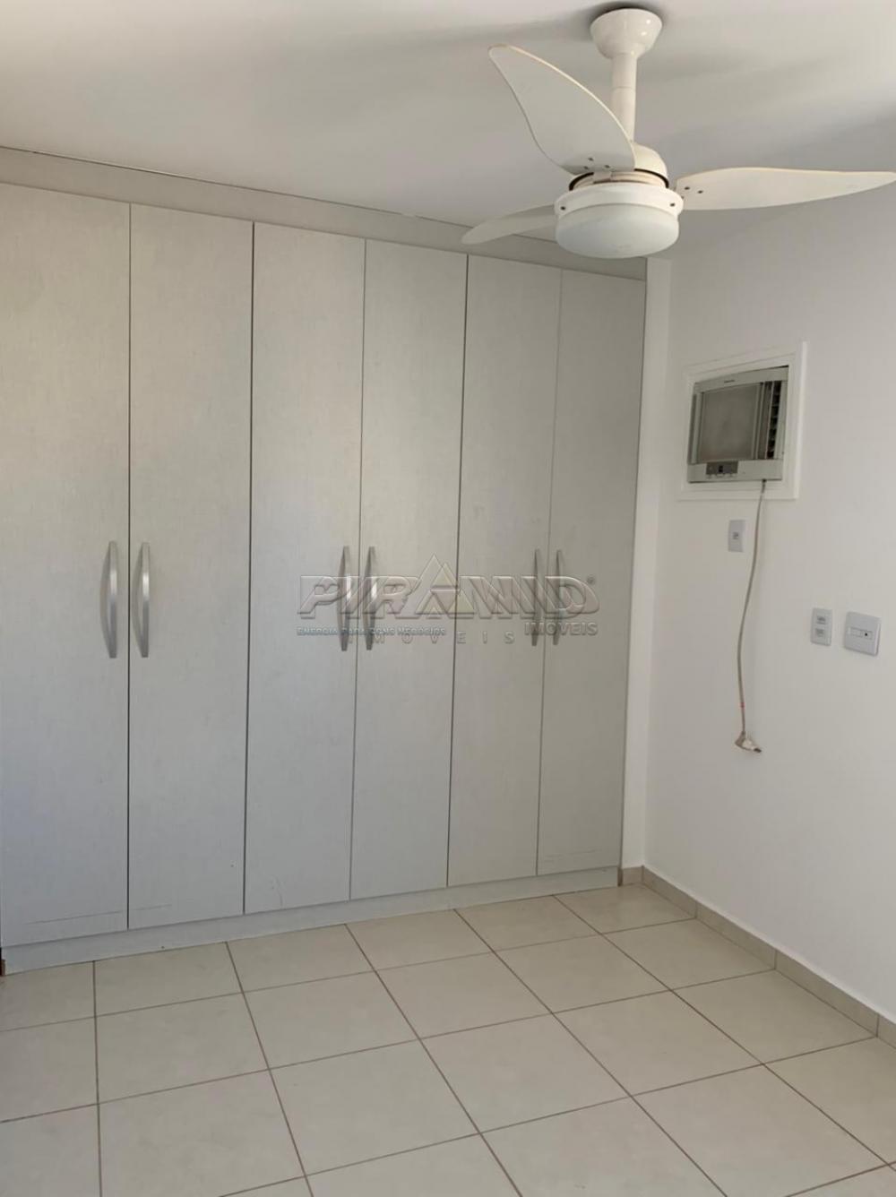 Alugar Apartamento / Padr&atilde;o em Ribeir&atilde;o Preto R$ 1.100,00 - Foto 1