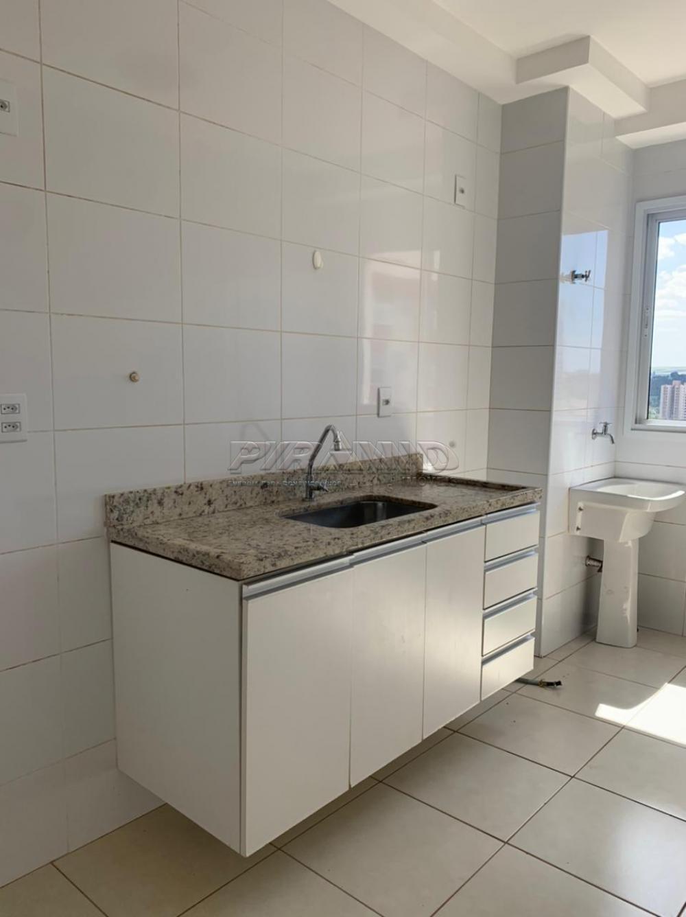 Alugar Apartamento / Padr&atilde;o em Ribeir&atilde;o Preto R$ 1.100,00 - Foto 2