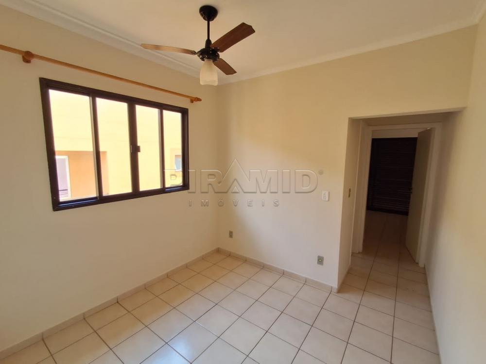Alugar Apartamento / Padr&atilde;o em Ribeir&atilde;o Preto R$ 1.200,00 - Foto 1