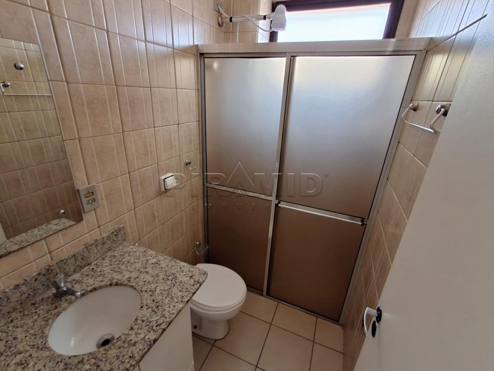 Alugar Apartamento / Padr&atilde;o em Ribeir&atilde;o Preto R$ 1.200,00 - Foto 2
