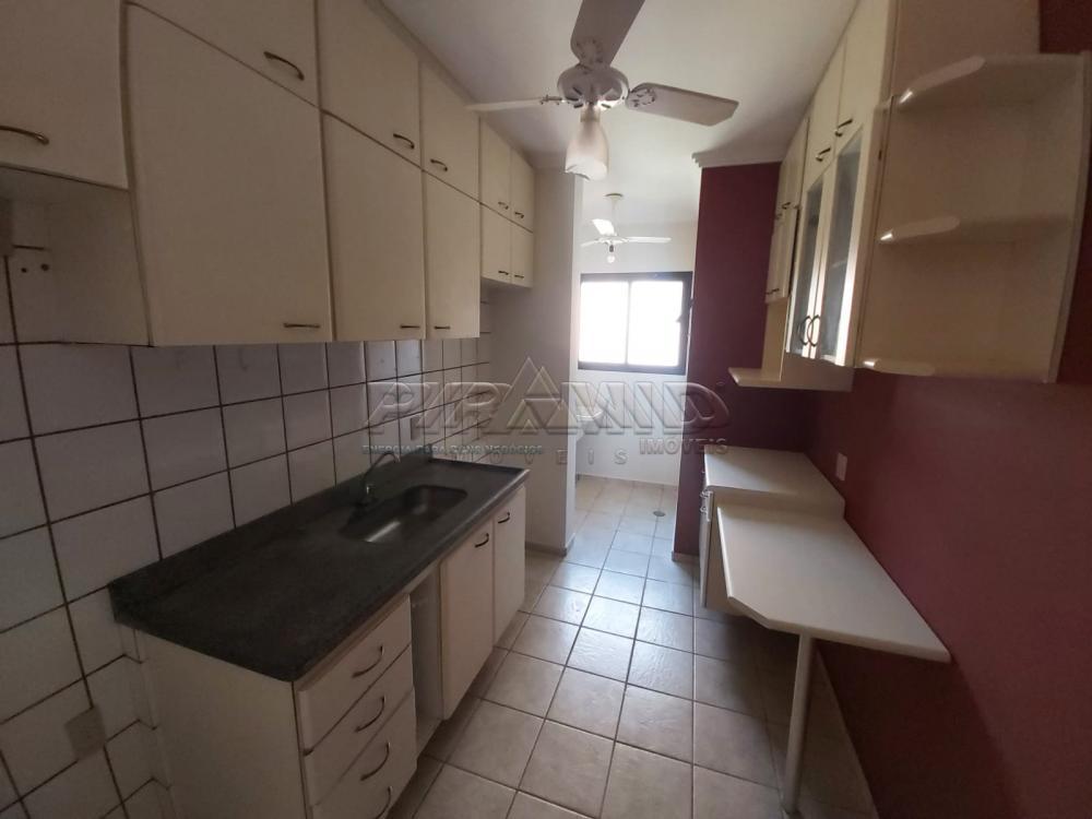 Alugar Apartamento / Padr&atilde;o em Ribeir&atilde;o Preto R$ 1.800,00 - Foto 13