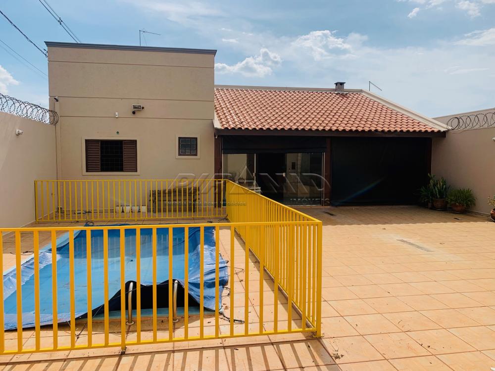Alugar Casa / Padr&atilde;o em Ribeir&atilde;o Preto R$ 2.000,00 - Foto 2