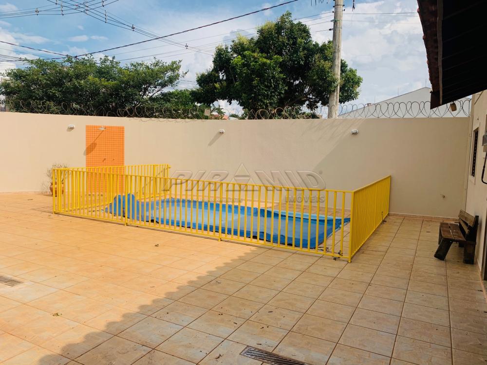 Alugar Casa / Padr&atilde;o em Ribeir&atilde;o Preto R$ 2.000,00 - Foto 4