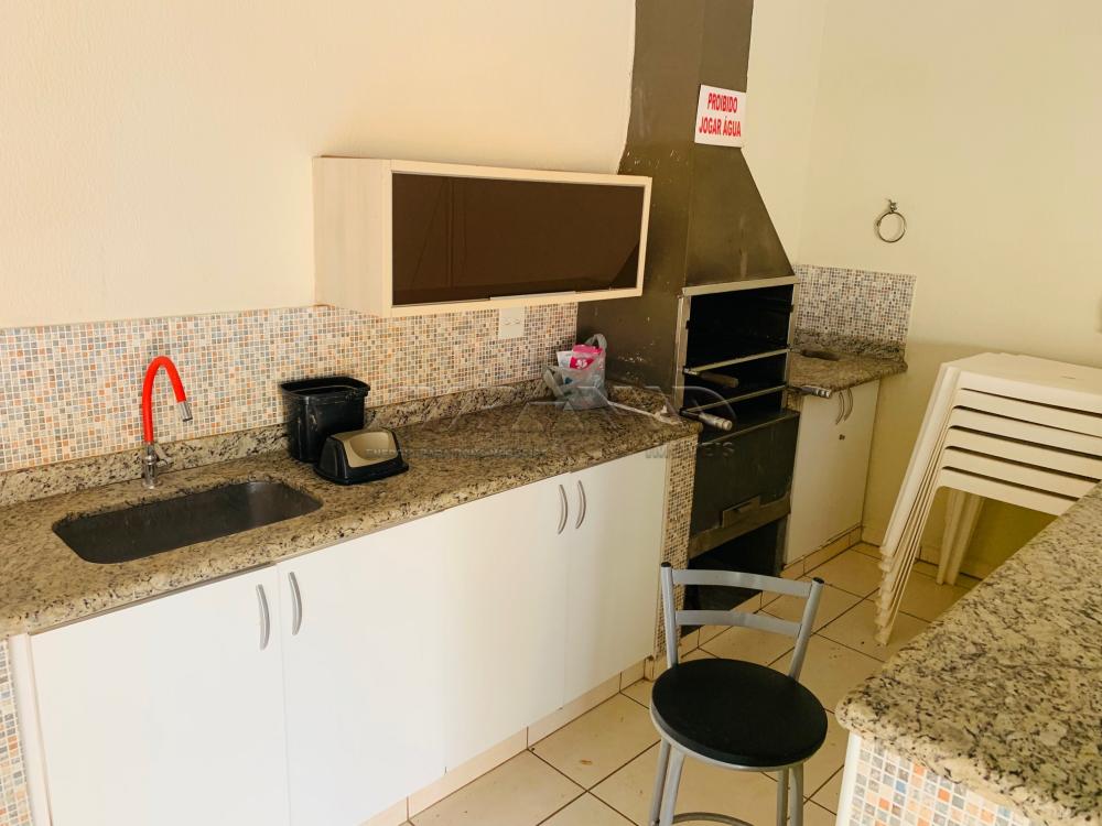 Alugar Casa / Padr&atilde;o em Ribeir&atilde;o Preto R$ 2.000,00 - Foto 9