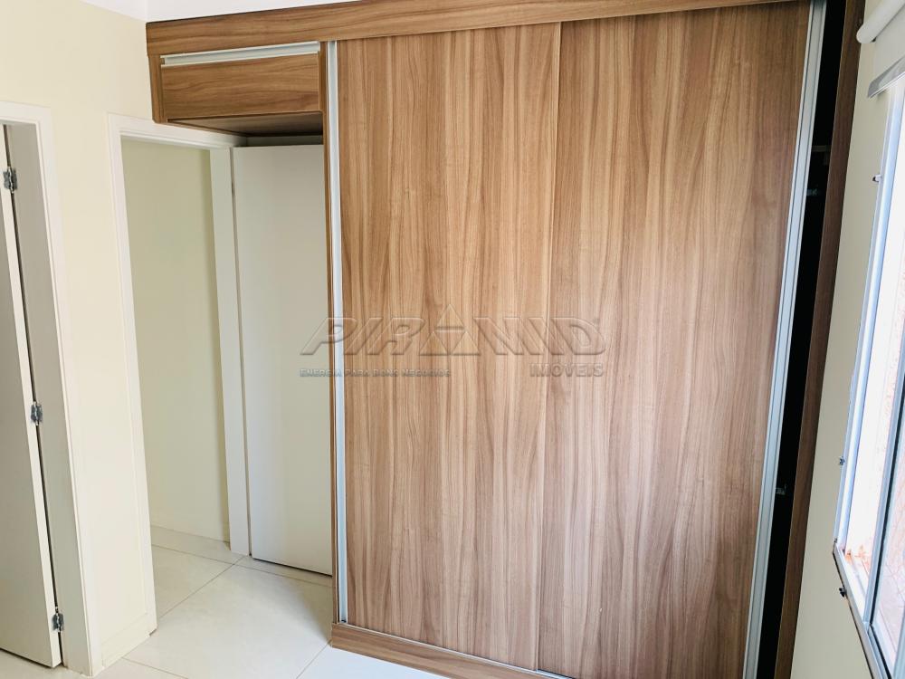 Alugar Apartamento / Padr&atilde;o em Ribeir&atilde;o Preto R$ 1.800,00 - Foto 8