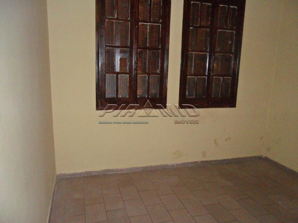 Alugar Casa / Padr&atilde;o em Ribeir&atilde;o Preto R$ 750,00 - Foto 8