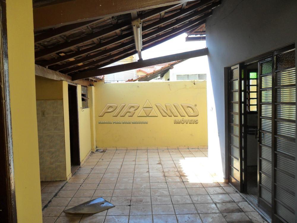 Alugar Casa / Padr&atilde;o em Ribeir&atilde;o Preto R$ 750,00 - Foto 1