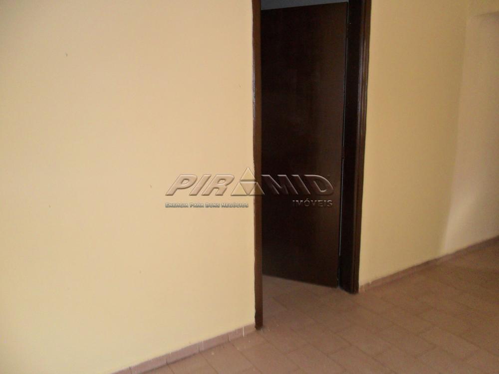Alugar Casa / Padr&atilde;o em Ribeir&atilde;o Preto R$ 750,00 - Foto 4