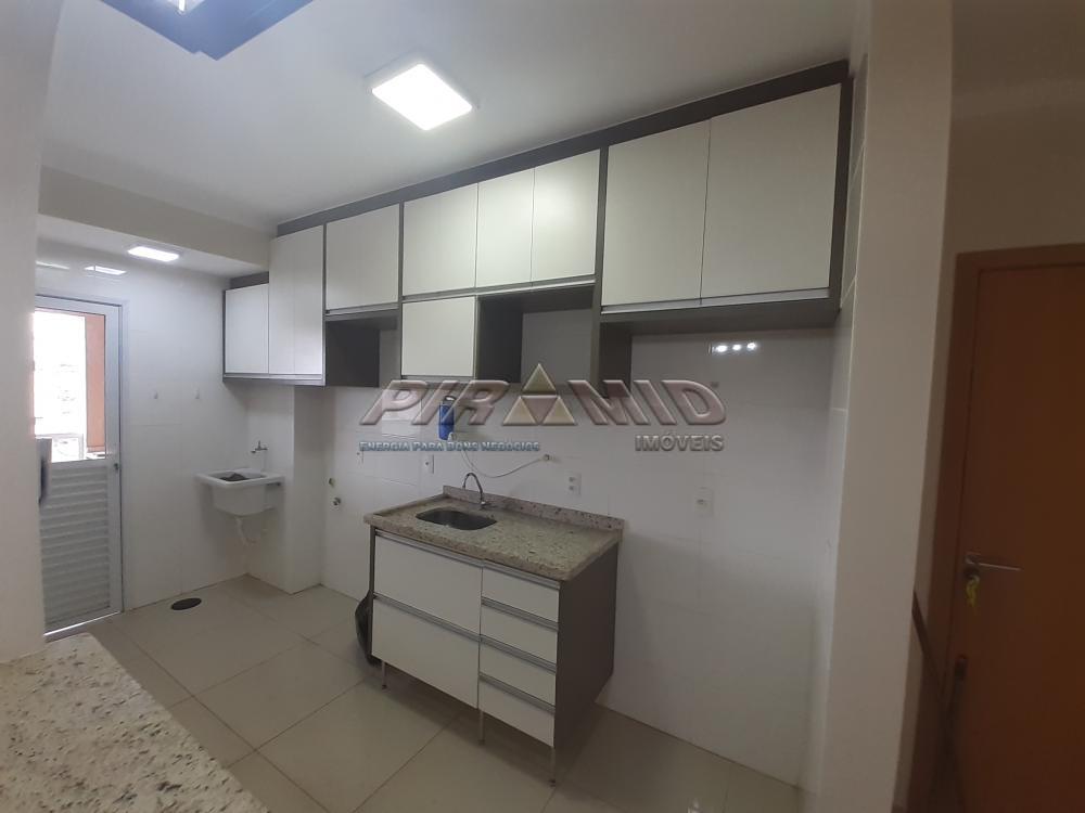 Alugar Apartamento / Padr&atilde;o em Ribeir&atilde;o Preto R$ 2.200,00 - Foto 13