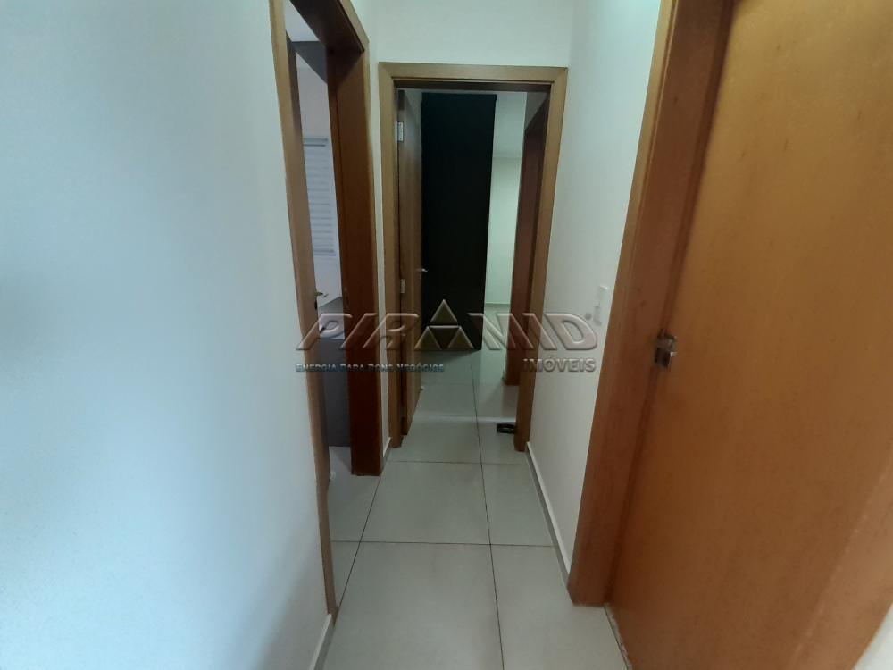 Alugar Apartamento / Padr&atilde;o em Ribeir&atilde;o Preto R$ 2.200,00 - Foto 6