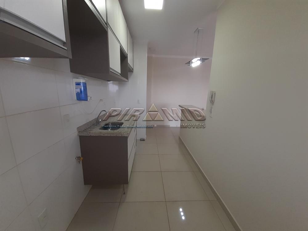Alugar Apartamento / Padr&atilde;o em Ribeir&atilde;o Preto R$ 2.200,00 - Foto 15