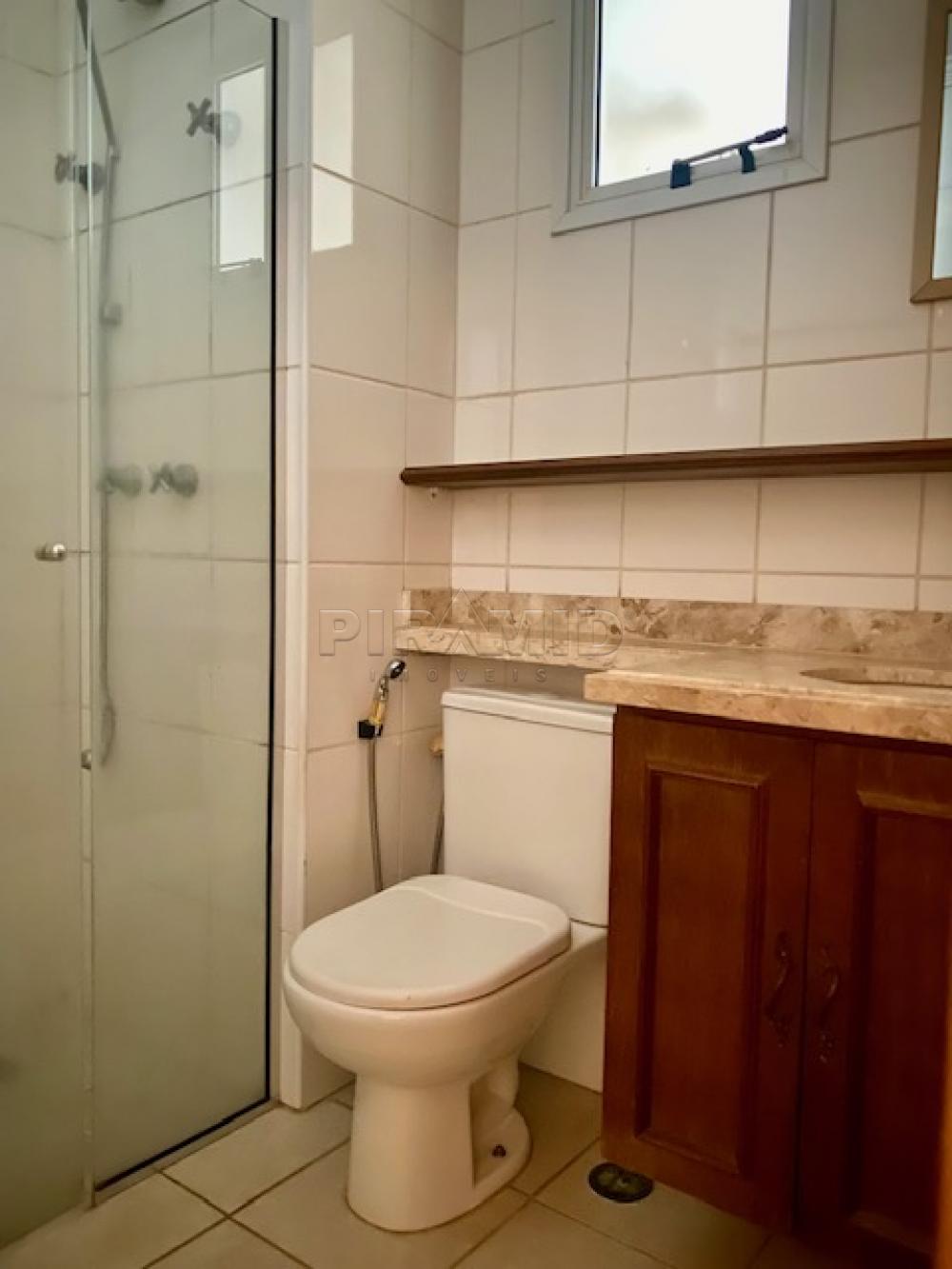 Alugar Apartamento / Padr&atilde;o em Ribeir&atilde;o Preto R$ 1.900,00 - Foto 11