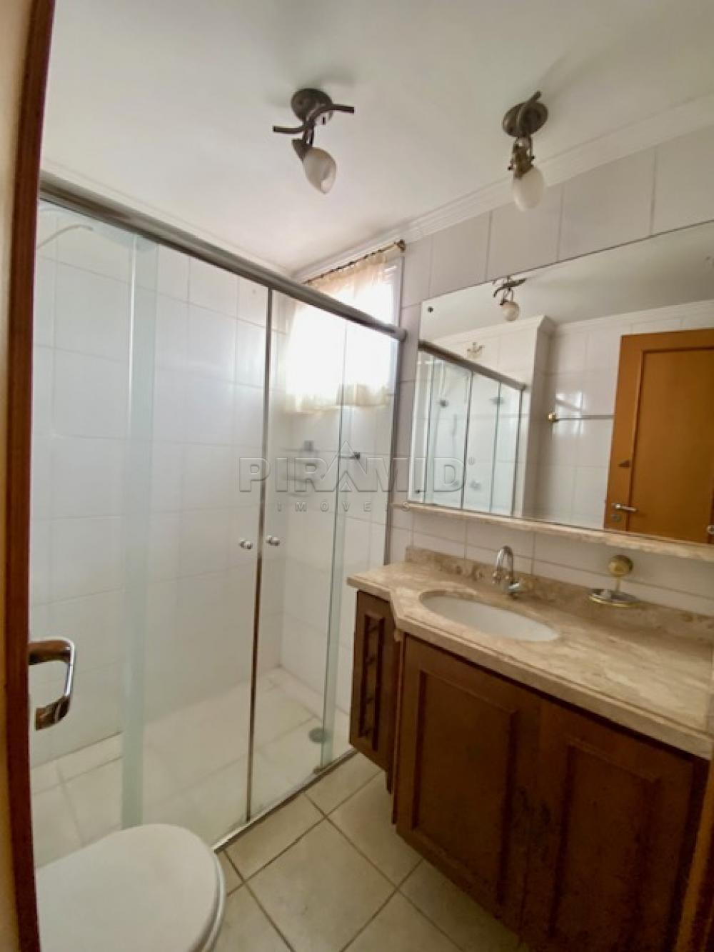 Alugar Apartamento / Padr&atilde;o em Ribeir&atilde;o Preto R$ 1.900,00 - Foto 14