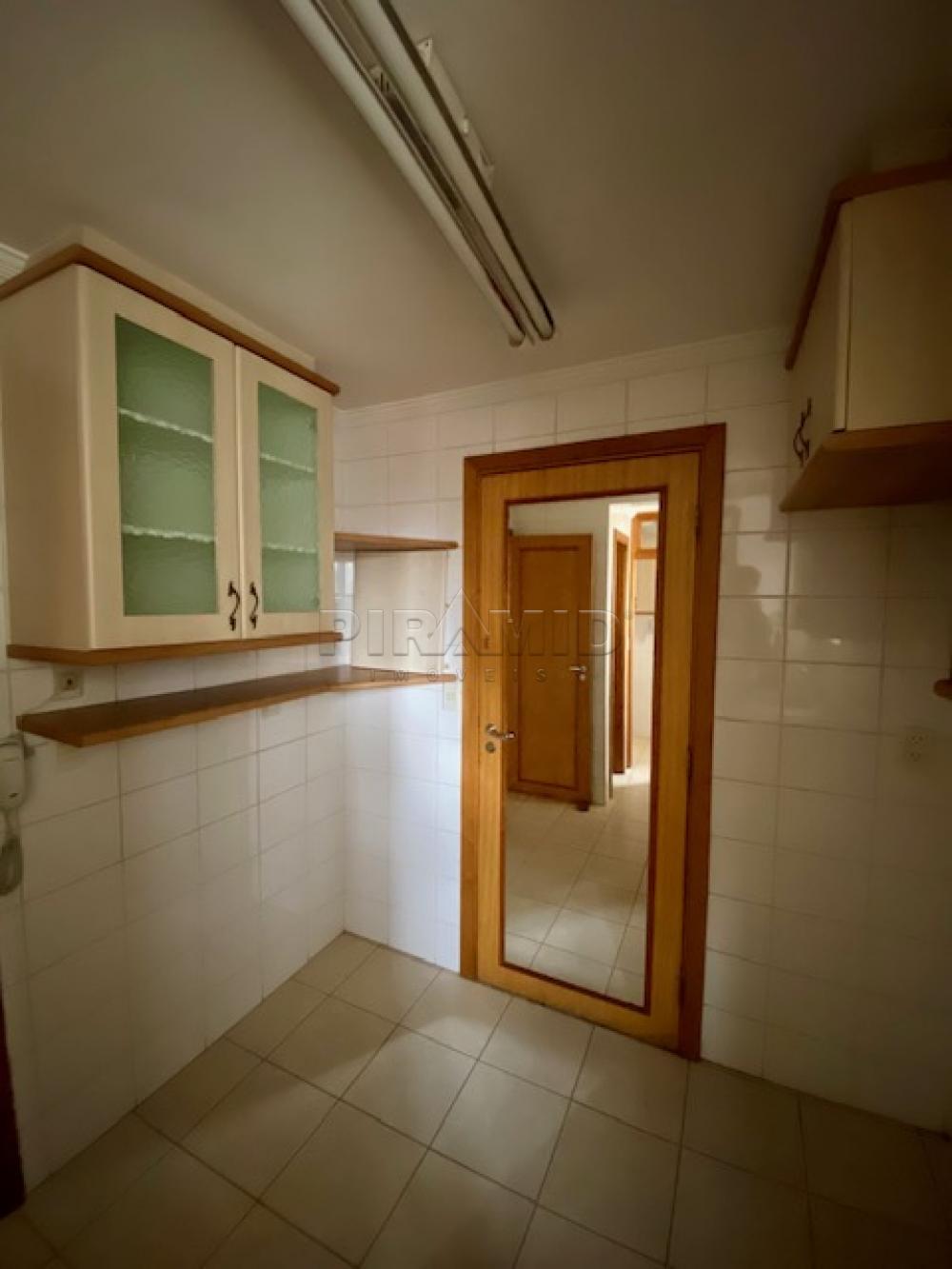 Alugar Apartamento / Padr&atilde;o em Ribeir&atilde;o Preto R$ 1.900,00 - Foto 17