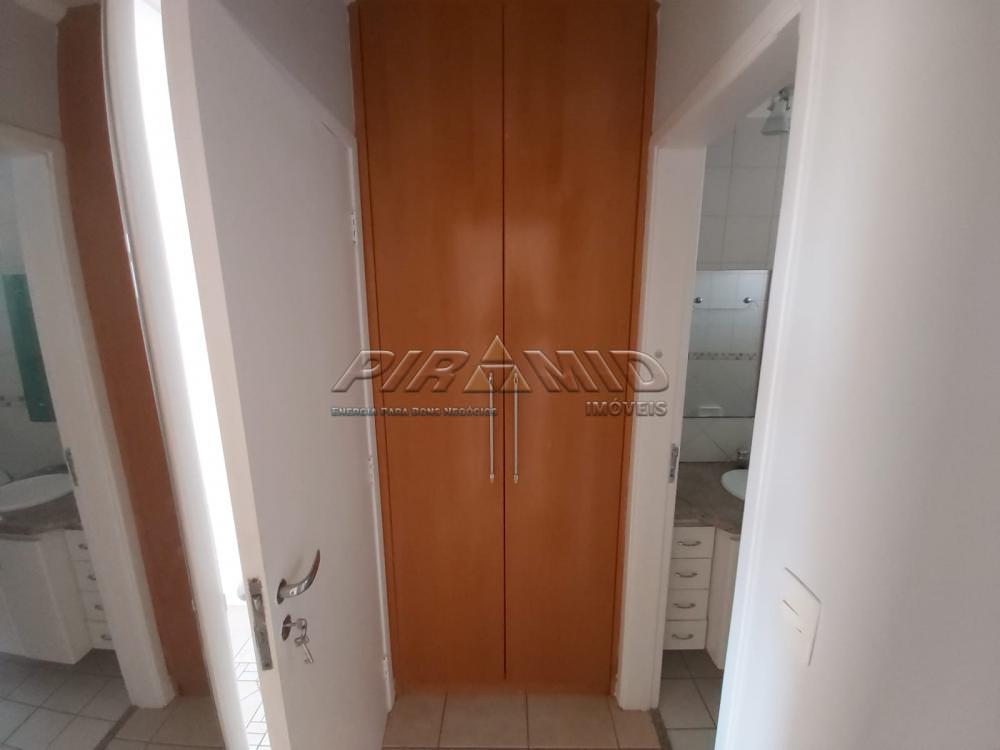 Alugar Apartamento / Padr&atilde;o em Ribeir&atilde;o Preto R$ 1.350,00 - Foto 3