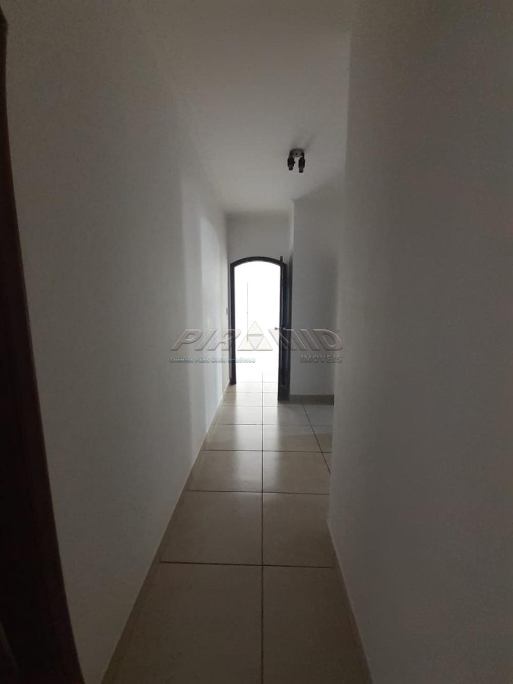 Alugar Apartamento / Padr&atilde;o em Ribeir&atilde;o Preto R$ 1.100,00 - Foto 7