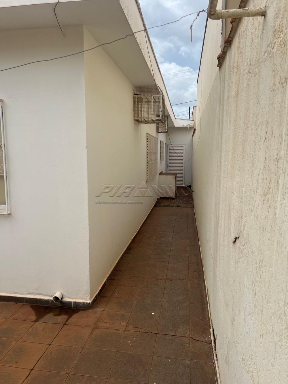 Alugar Casa / Padr&atilde;o em Ribeir&atilde;o Preto R$ 1.800,00 - Foto 24