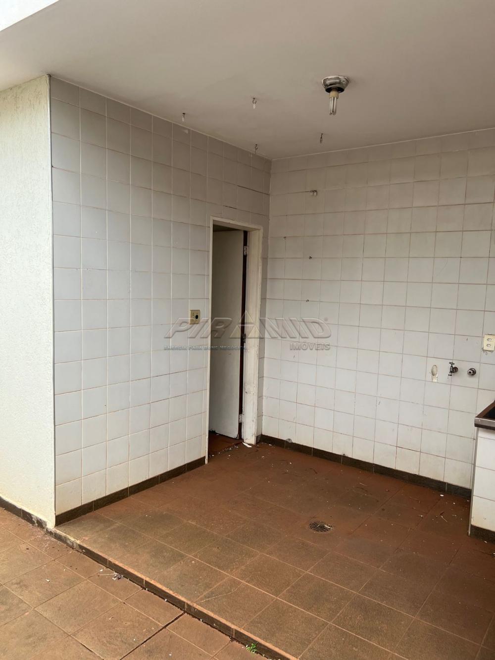 Alugar Casa / Padr&atilde;o em Ribeir&atilde;o Preto R$ 1.800,00 - Foto 27